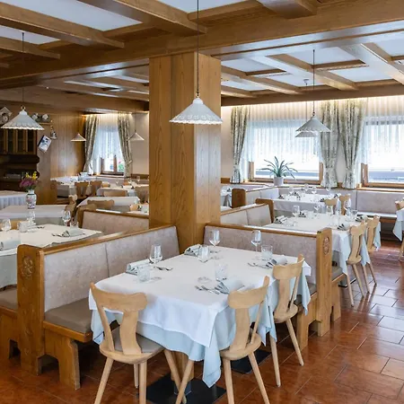 Venezia 3* Rocca Pietore